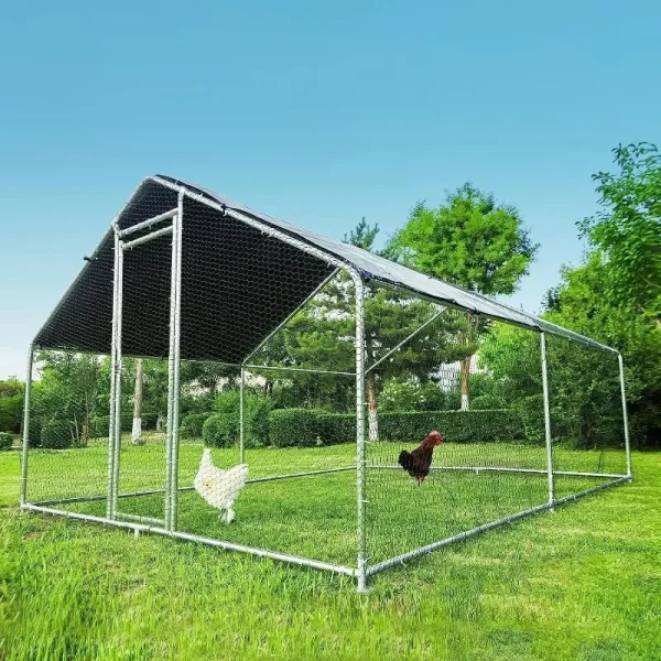 HITTITE Large Metal Chicken Coop